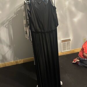 Papermoon Black Sleeveless V-Neck Maxi Dress